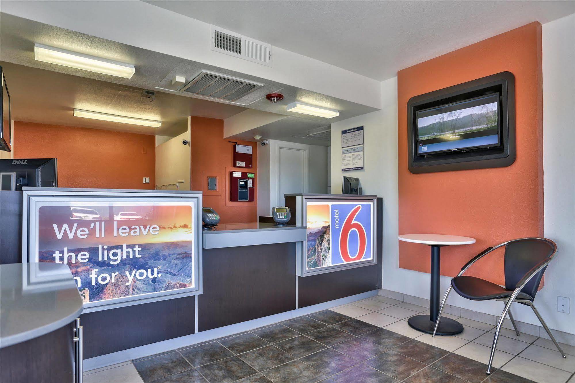 Motel 6-Flagstaff, Az - Butler Exterior foto